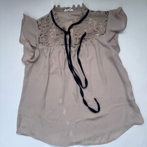 MINE Women's Medium Beige blouse with lace on top area